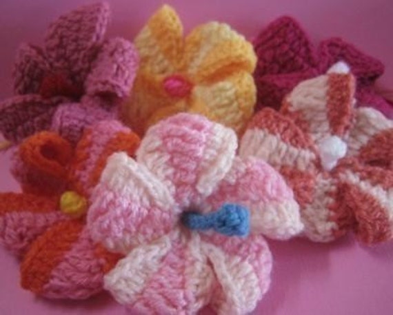 Hibiscus crochet pattern September is Spring in by crochetroo