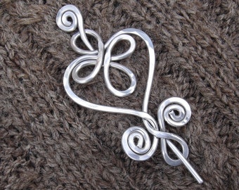 Celtic Heart and Swirls Aluminum Shawl Pin, Knitters Gift for Her Heart Pin, Sweater Clip, Heart Brooch, Fastener, Women, Knitting Accessory