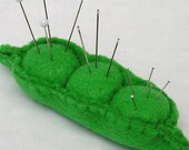 Emery Pincushion / Pin Cushion - Felt Pea Pod - Three Peas in a Pod