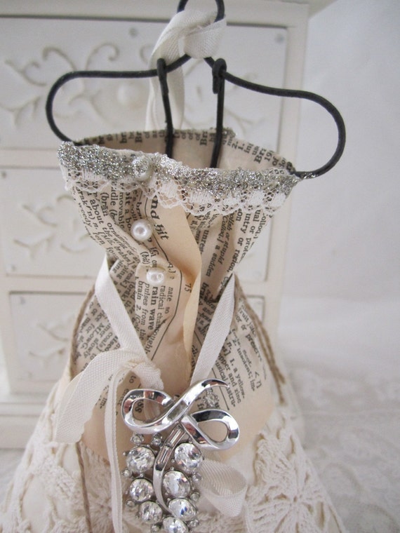 Altered Art Wire Dress Form