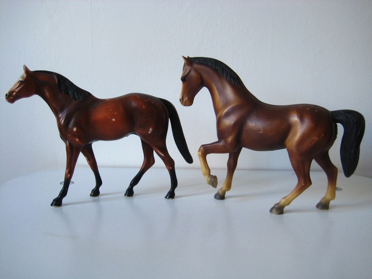 Four Plastic Horses Instant Vintage Collection