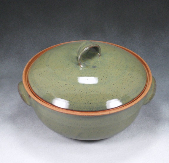 Medium Casserole Dish WIth Lid Handthrown Stoneware Pottery 1