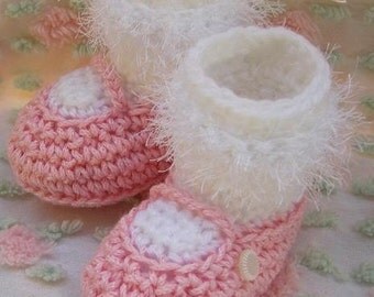 Crochet Pattern Lace Baby Booties by KneatHeaven on Etsy