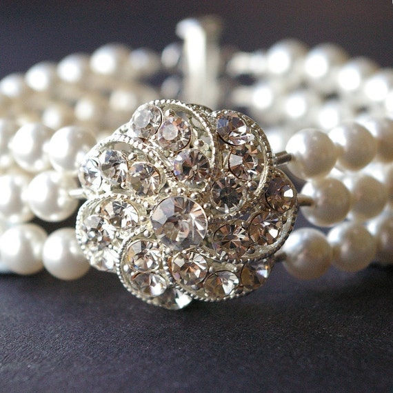 Items similar to Pearl Bridal Jewelry Bracelet, Wedding Jewelry, Pearl ...