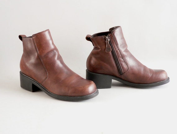 womens 8 wide boots