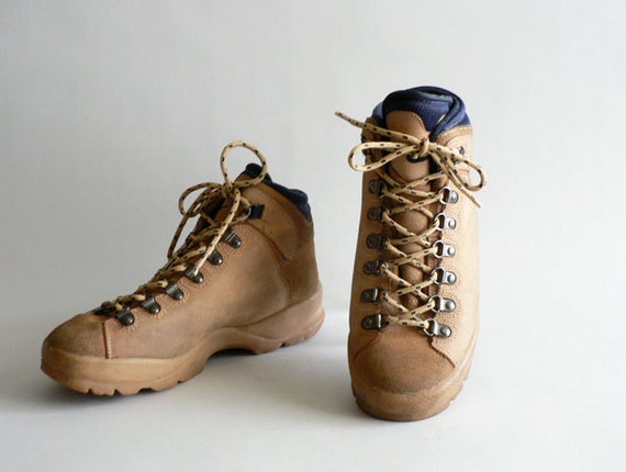 nike hiking boots uk