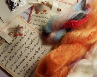 Just Ducky beginners miniature silk needle felting instruction kit