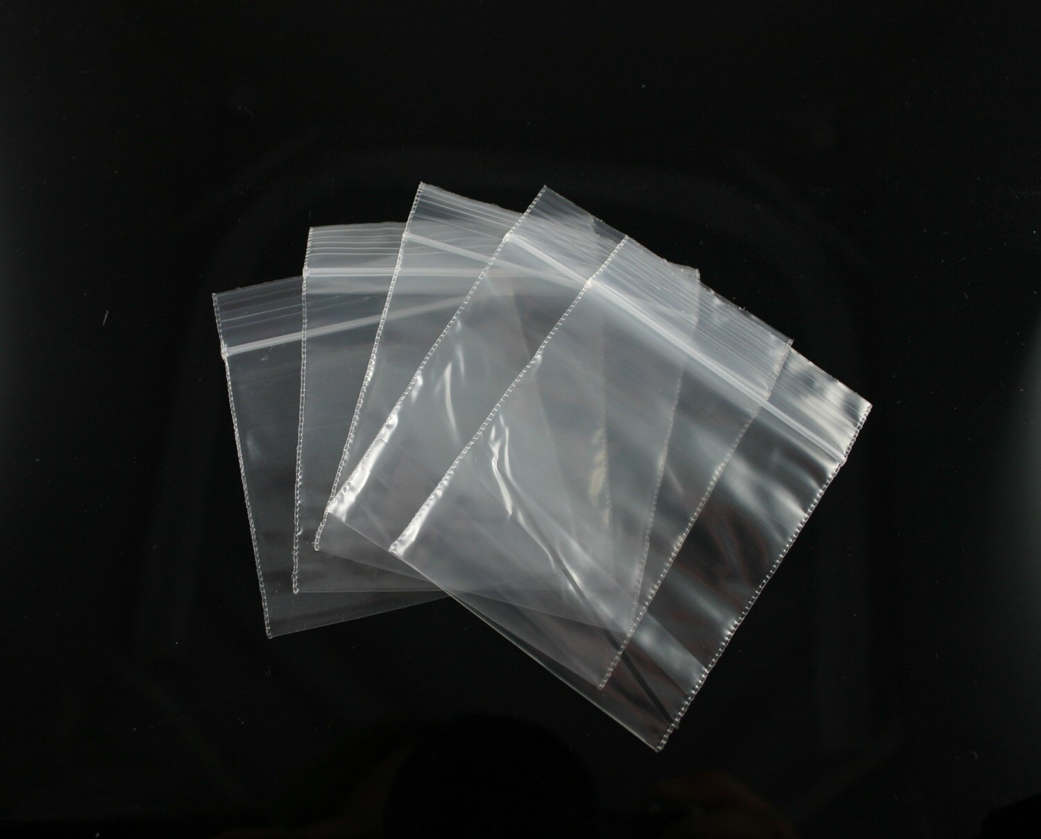 100 2x2 inch resealable clear plastic bags 2mm thick with