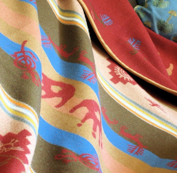 Pendleton Wool Blanket with Petroglyph Print New Classic