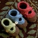 Double Strap Baby Booties (crochet pattern)