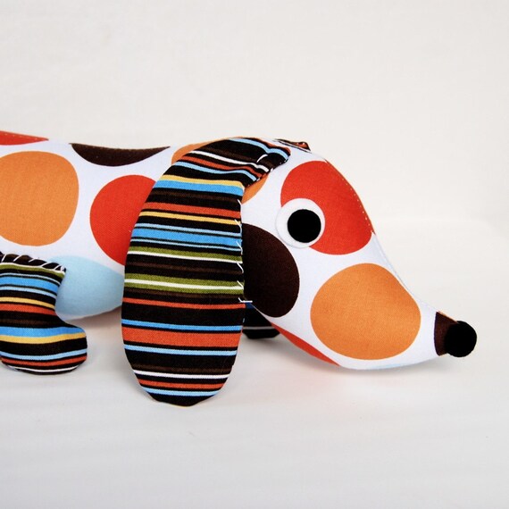 stuffed wiener dog toy