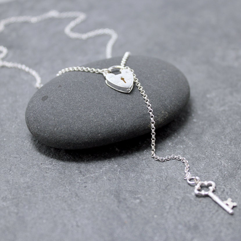 HEART LOCK Necklace Lariat