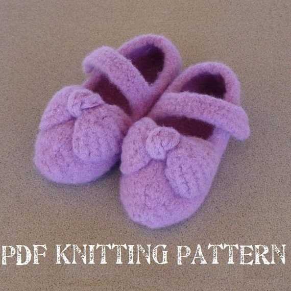 PDF Knitting Pattern Felted Toddler Mary Jane Slippers