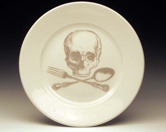 skull and cross-utensils dessert plate in GHOSTIE GREY