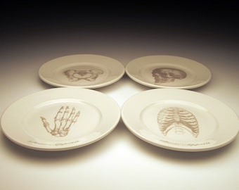 Bone Appetit dessert plate set in Ghostie Grey