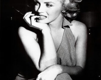 Marilyn Monroe*Stunning*Choice of a Canvas paper print or photo paper acid free bright white