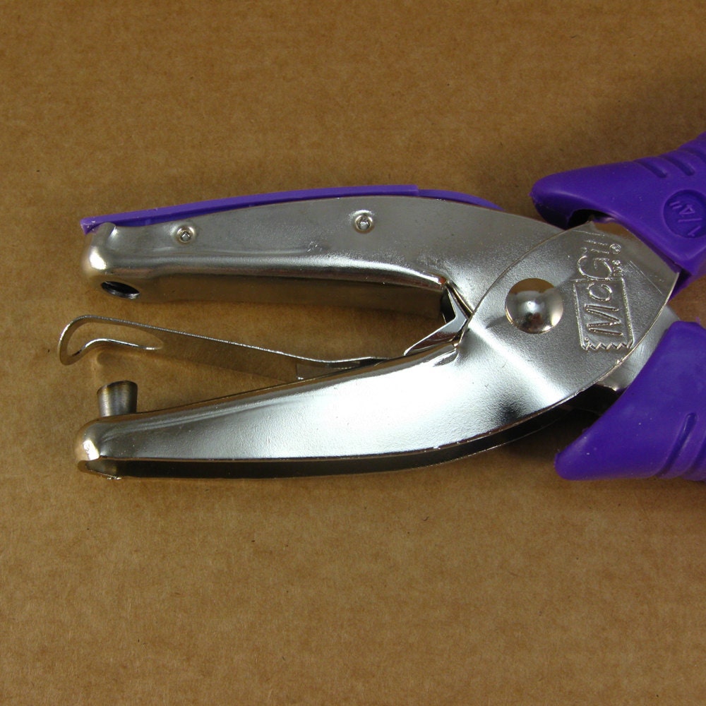 1/4 Inch Round Hole Punch With Long Reach Punch A Hole