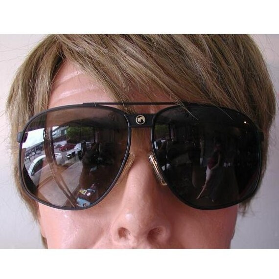 gargoyles sunglasses dealers