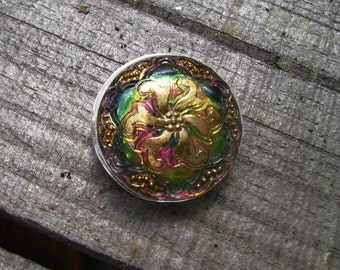 czech carnival glass button pendant