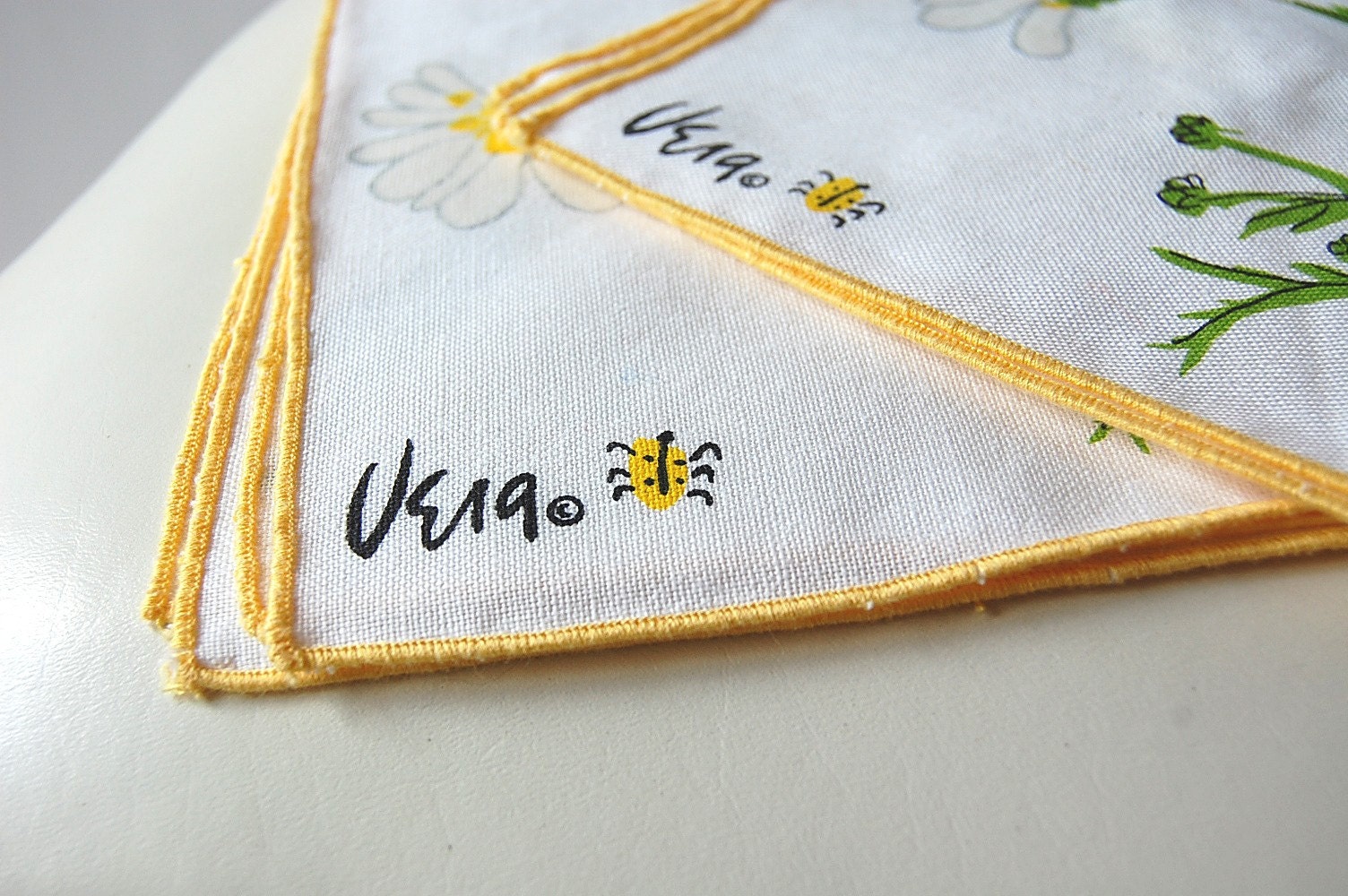 vintage Vera Neumann Linen Napkins . Daisy Print by shopgoodgrace