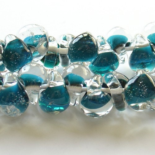 10mm Unicorne Tear Drop Lampwork Beads  Dark Aqua  4 Pieces  21214 from LeCotillon on Etsy Studio