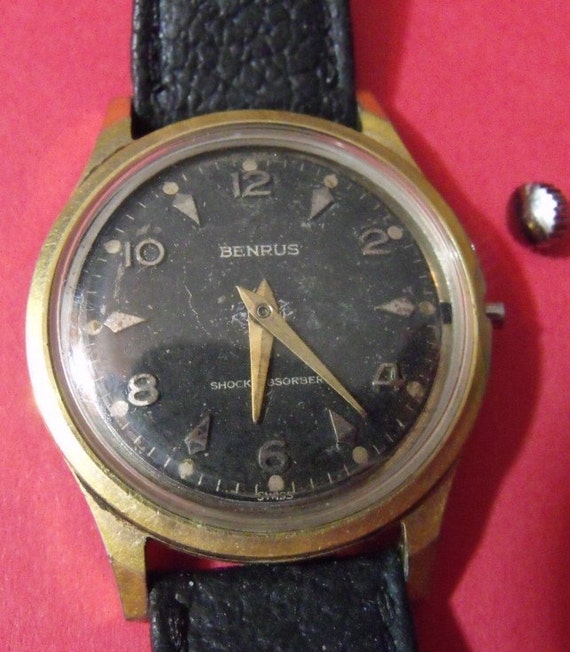 WORKING Vintage BENRUS 17 Jewel Men's Watch For Repairs