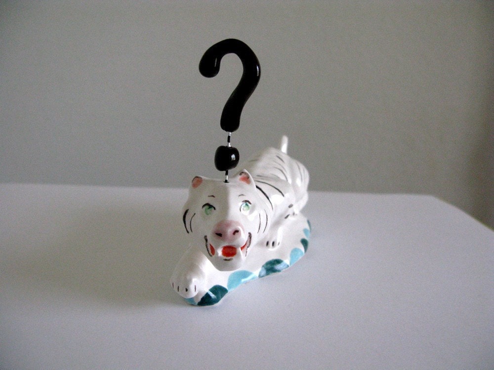 white tiger figurines