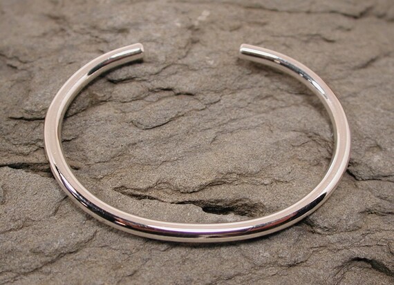 Heavy Solid Sterling Silver Cuff Bracelet Smooth High by SARANTOS