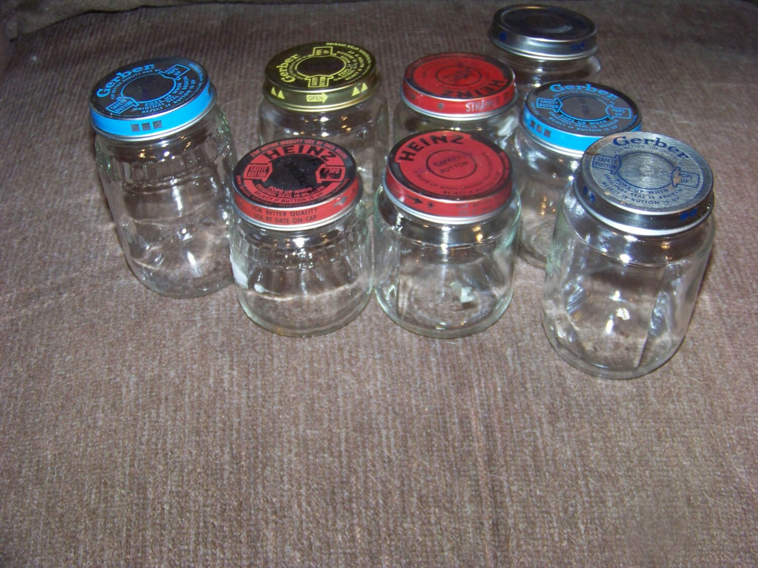 Lot of 8 baby food jars 2 large jars 6 small jars with lids