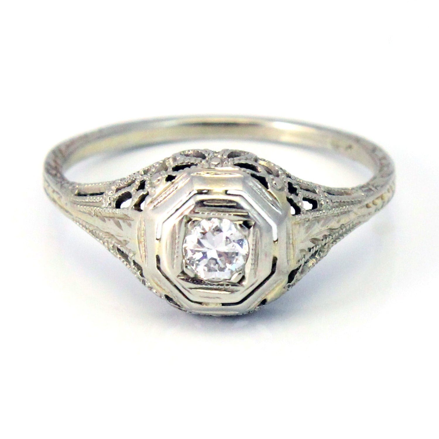 18K Antique Art Deco 1920s Diamond Filigree Engagement Ring