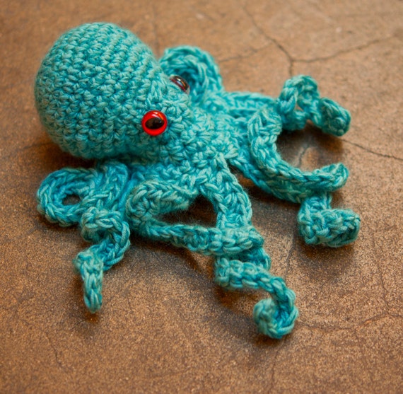 octopus pattern free crochet realistic crocheted turquoise by eyes with silk RubySubmarine red octopus