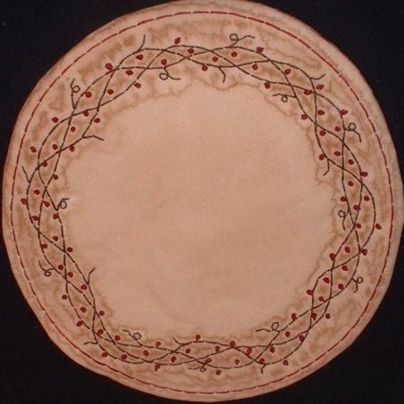 Primitive Stitchery Candle Mat PATTERN Berry Wreath
