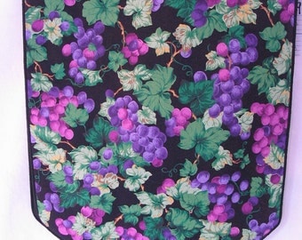 Table Runner Grapes & Vines #615