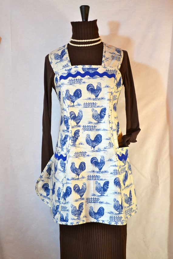 1940s Style Farm Apron, Toile Chickens