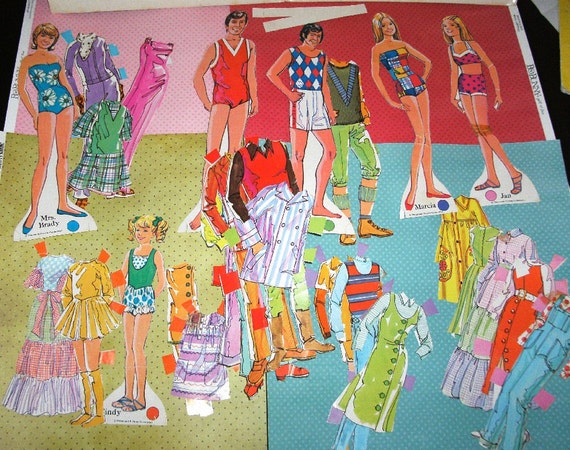 Vintage 1973 Paper Dolls The Brady Bunch