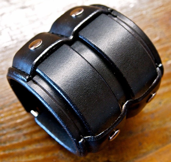 Leather cuff Bracelet Black wide Rocker Armband Custom made