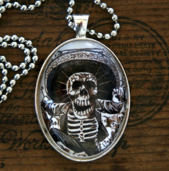 Calavera day of the dead necklace skull skeleton LARGE 40X30mm glass domed pendant by che655 steampunk buy now online