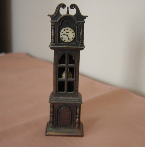 old timer clock toy