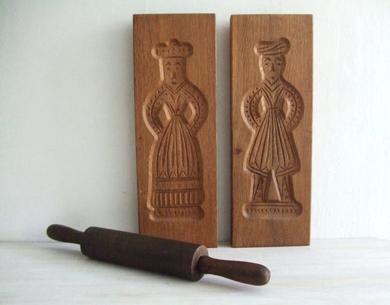 Items similar to vintage Dutch wood gingerbread molds wall decor on Etsy