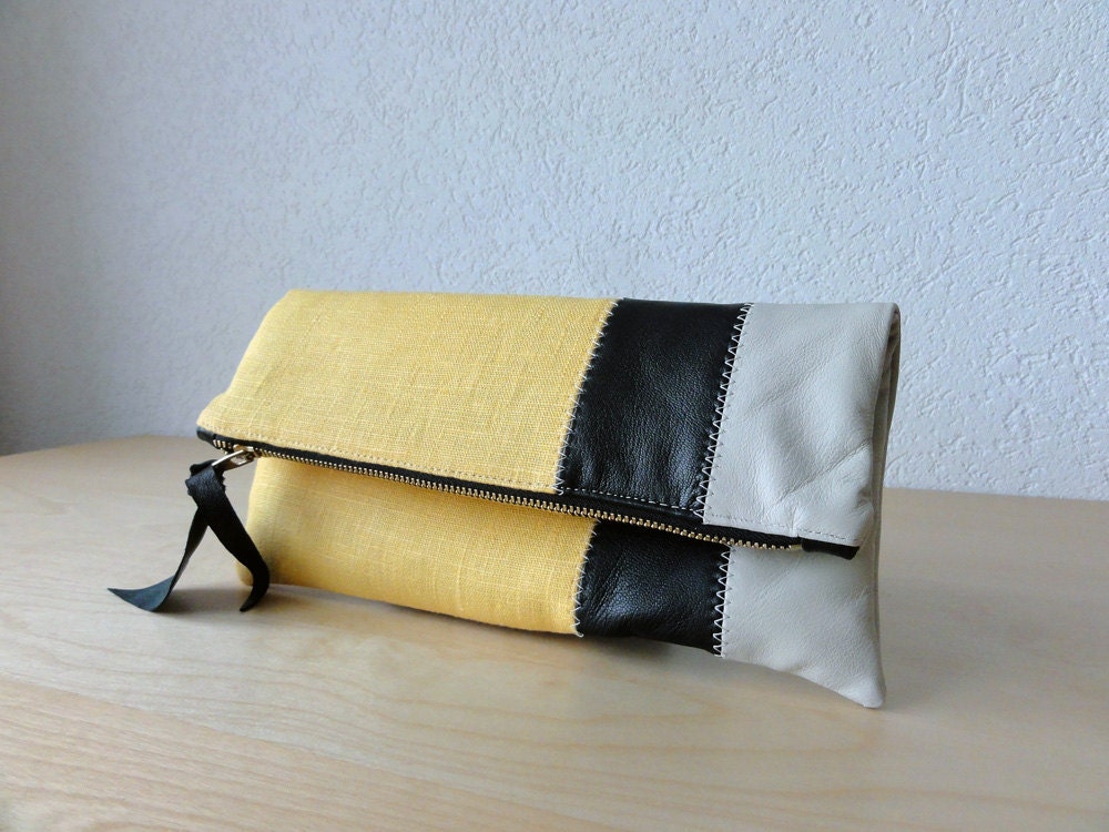 Leather Clutch in Italian Leather and Yellow European Linen