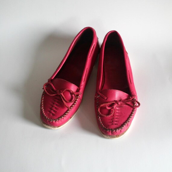 size 9.5 magenta pink leather moccasin loafers. 80s Mister Shoes made ...