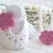 Baby gift set - baby shoes and stretch headband - White and hot pink