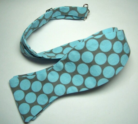 Freestyle Bow Tie For Men Slate Blue Big Dots