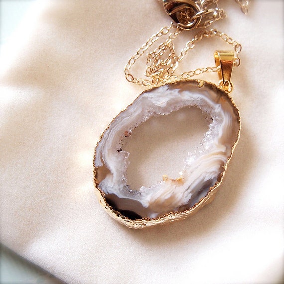 Earthy Obsessions Natural Geode Necklace Gold Jewelry