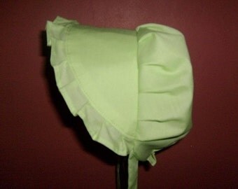 Sunbonnet Baby Green 3 to 15 months Spring Green 11USD