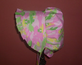 Sunbonnet Newborn 0-6 months Camofrog 10USD