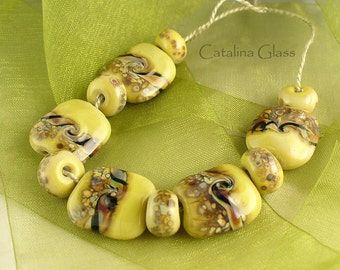 Lampwork beads/glass beads/handmade lampwork/artisan lampwork/sra handmade glass/green/lampwork glass beads/