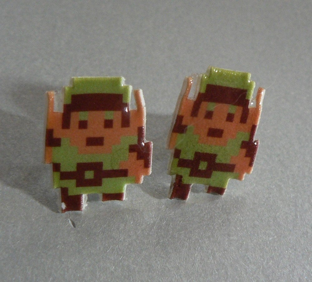SALE hyrule hero legend of zelda link earrings