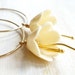 Vanilla flower earrings - zsb creations