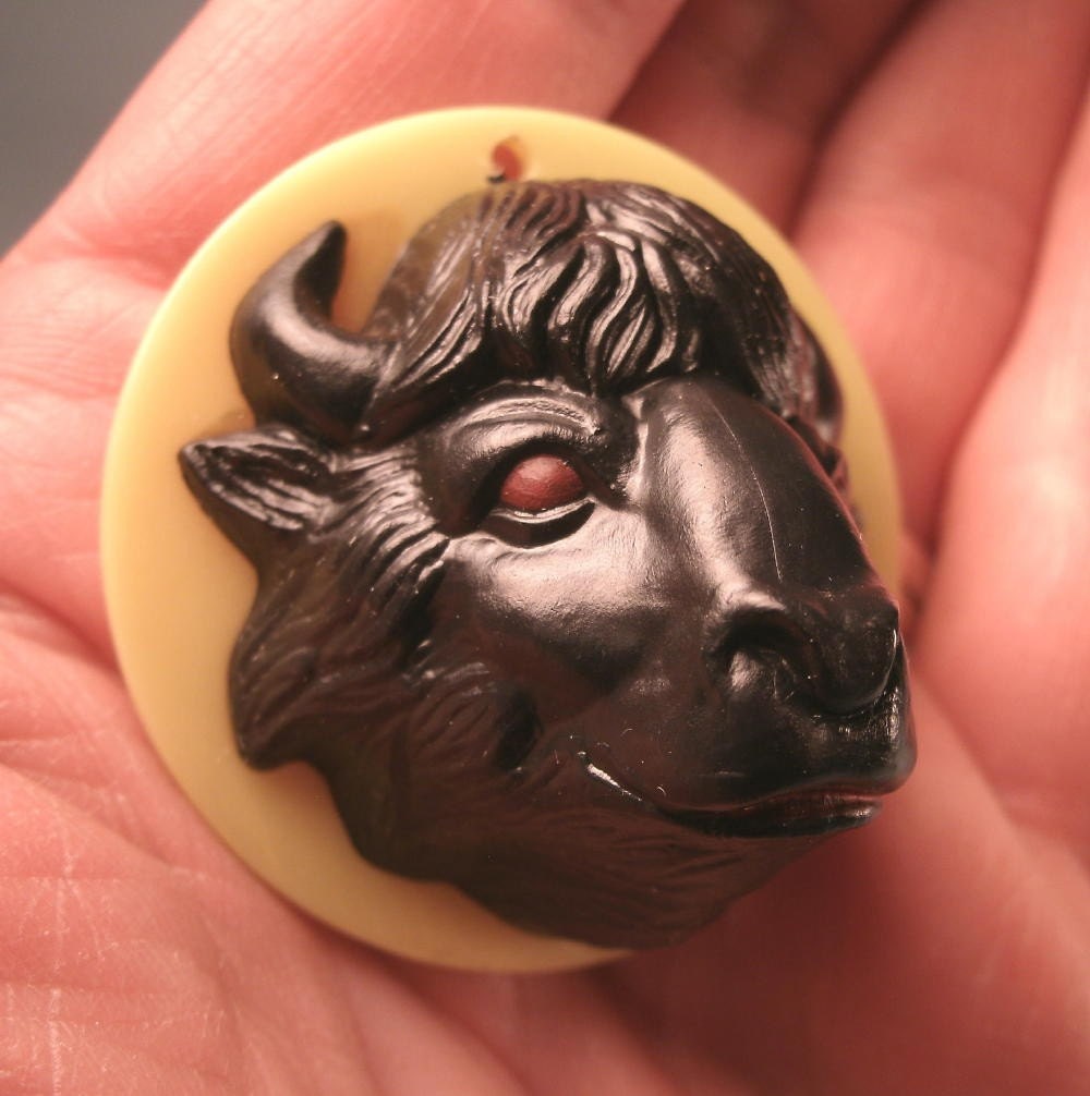 Vintage Set 8 Small Plastic Animal Heads Gorilla Polar Bear